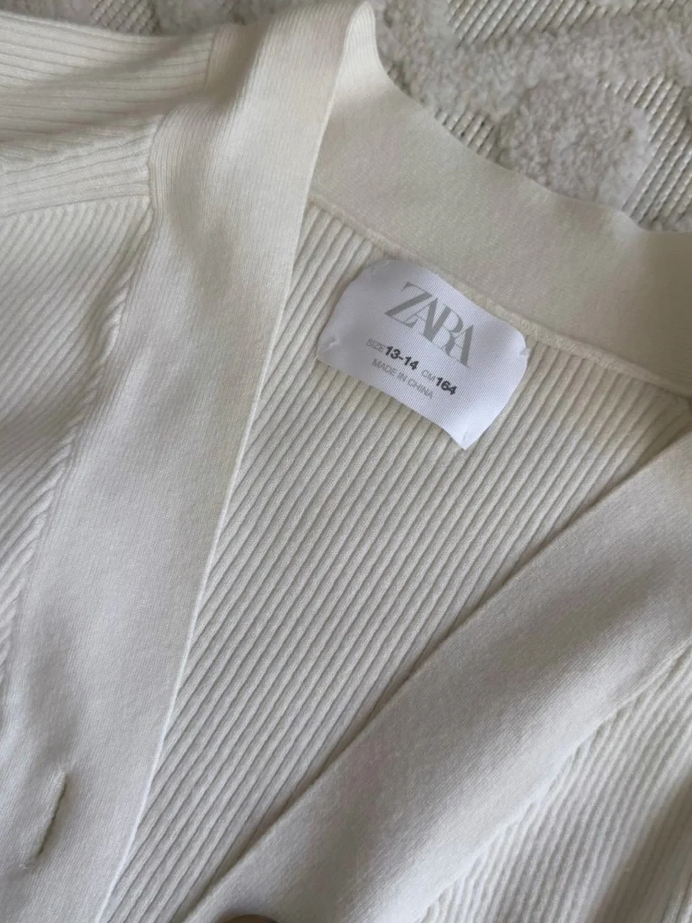 Zara Off-White Ribbed Button-Front Cardigan